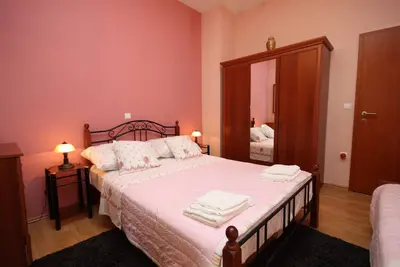 Image de Appartement d'une chambre prés de la plage Podgora, Makarska (A-6713-a)