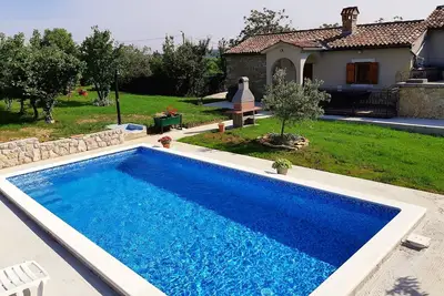 Image de Maison de vacances avec la piscine Cepic, Sredisnja Istra (K-7404)