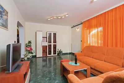 Image de Appartement de trois chambres avec la terrasse Fazana (A-13761-a)