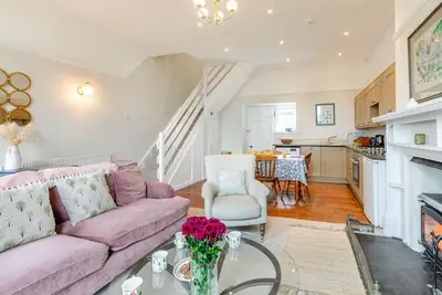 Image de Mailscot - Deux Chambres Maison, Couchages 4
