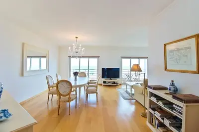 Image de Haven in Lisbon. Exquis. Dernier étage. Balcon. Frontde mer. Nous visons l'excellence