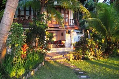 Image de Villa Sunrise sur la côte nord de Bali, petit déjeuner inclus