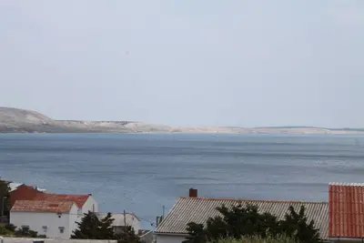 Appartement d'une chambre avec la terrasse et la vue sur le mer Metajna, Pag (A-6426-b)