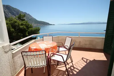 Image de Appartement de deux chambres prés de la plage Podgora, Makarska (A-6781-a)