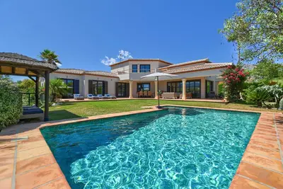Image de Grande villa de luxe romantique avec piscine privée à Denia, Costa Blanca, Espagne pour 8 personnes