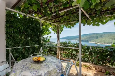 Appartement de deux chambres avec la terrasse et la vue sur le mer Rabac, Labin (A-12107-c)