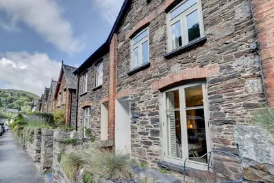 Image de River Cottage - Trois Chambres Maison, Couchages 6