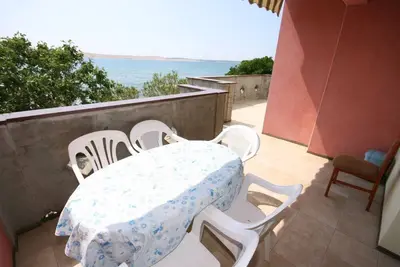 Image de Appartement d'une chambre prés de la plage Kustici, Pag (A-4081-a)