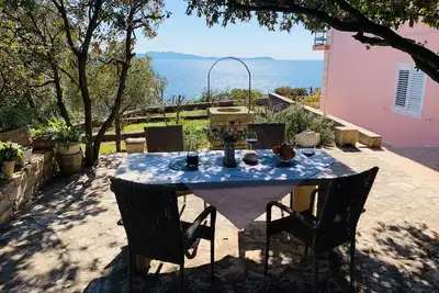 Image de Appartement de deux chambres prés de la plage Prizba, Korcula (A-10061-c)