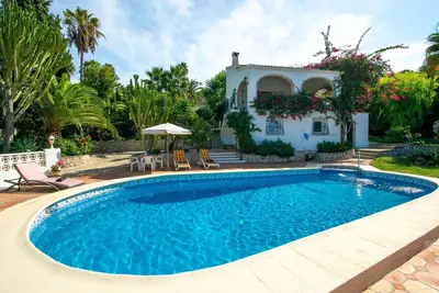 Image de Belle villa confortable avec piscine privée à Javea, sur la Costa Blanca, Espagne pour 6 personnes