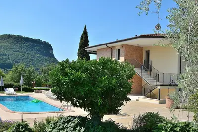 Image de CĂ Gardesana With Pool