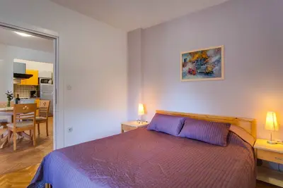 Appartement de deux chambres avec la terrasse et la vue sur le mer Mali Losinj, Losinj (A-2505-a)