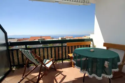 Image de Appartement de deux chambres avec la terrasse et la vue sur le mer Makarska (A-9129-a)