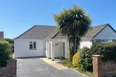 Image de The Willows - Deux Chambres Maison, Couchages 4