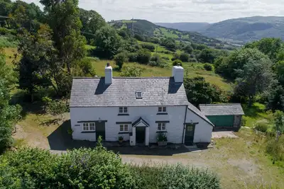 Image de À partir de £ 25 par nuit et par nuit, 2 lits, maison de vacances pour 4 personnes avec poêle à bois, Colwyn Bay, Nord