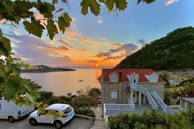 Image de Appartement de trois chambres avec la terrasse et la vue sur le mer Sobra, Mljet (A-4926-a)