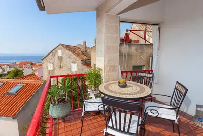 Image de Garçonnière avec la terrasse et la vue sur le mer Makarska (As-11063-a)