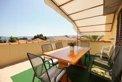 Image de Appartement de deux chambres avec la terrasse et la vue sur le mer Orebic, Peljesac (A-4532-b)