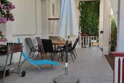 Image de Appartement de deux chambres avec la terrasse Povljana, Pag (A-6468-a)