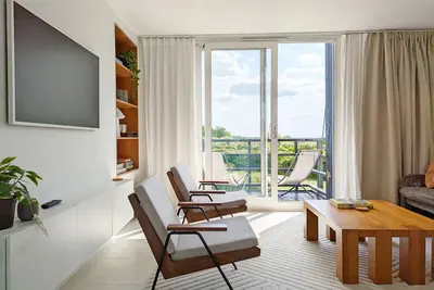 Image de endroit idyllique dans Emsworth village de voile.