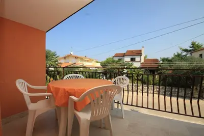 Image de Appartement de deux chambres avec la terrasse Umag (A-7039-b)