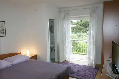 Image de Appartement d'une chambre avec le balcon et la vue sur le mer Podgora, Makarska (A-4332-c)