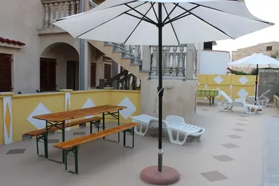 Image de Appartement de deux chambres avec la terrasse Pag (A-6535-d)