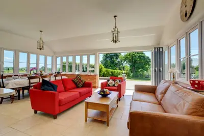 Image de Dentford Heights - Cinq Chambres Maison, Couchages 8