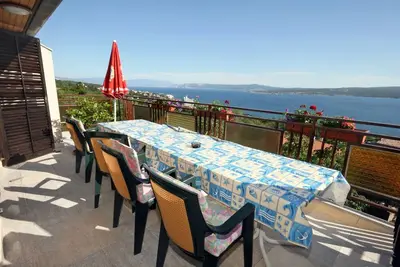 Image de Appartement de trois chambres avec la terrasse et la vue sur le mer Dramalj, Crikvenica (A-5491-a)