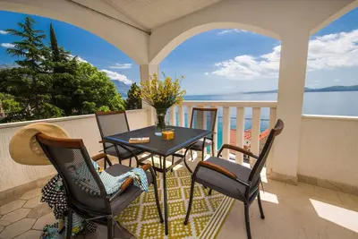 Image de Appartement d'une chambre prés de la plage Pisak, Omis (A-1067-b)