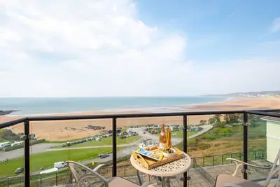 Image de Sea Shore - Fl 30 - Une Chambre Appartement, Couchages 2