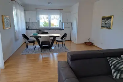 Image de Appartement de deux chambres avec la terrasse et la vue sur le mer Povljana, Pag (A-6296-b)