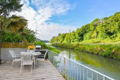 Image de 4 Riverside - Deux Chambres Maison, Couchages 4