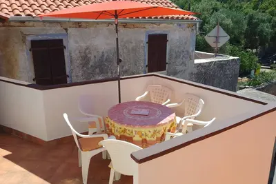 Image de Appartement de trois chambres avec la terrasse Veli Losinj, Losinj (A-11495-b)