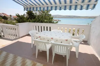 Image de Appartement de deux chambres prés de la plage Kustici, Pag (A-6355-b)