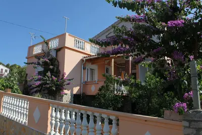 Image de Appartement d'une chambre avec la terrasse Sali, Dugi otok (A-8153-b)