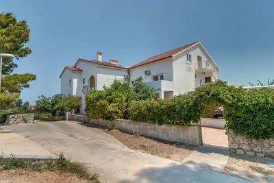 Appartement de deux chambres avec le balcon Mali Losinj, Losinj (A-3441-a)
