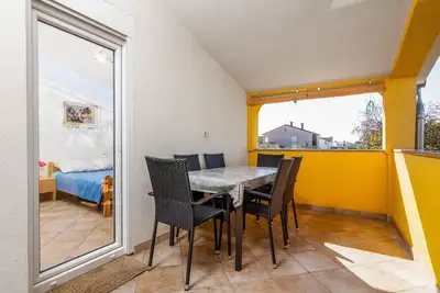 Image de Appartement de trois chambres avec la terrasse Valbandon, Fazana (A-7352-a)