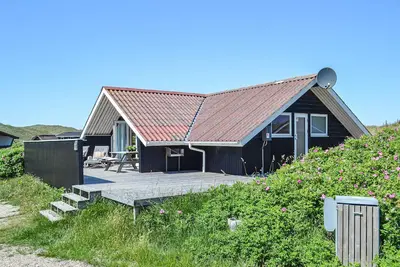 Image de Belle maison à Hvide Sande avec WiFi