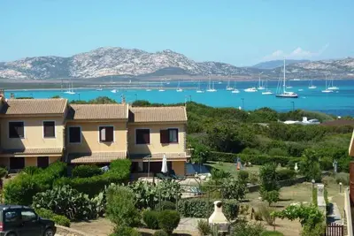 Image de Appartement de vacances avec balcon et vue sur la mer