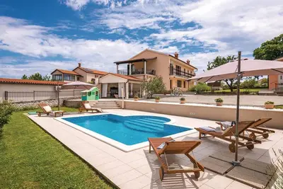 Image de Bel appartement à Hrboki avec WiFi