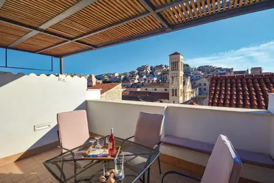 Image de Superbe maison de 3 chambres Ă Hvar