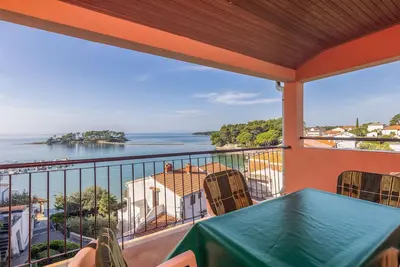 Image de Bel appartement à Banjol avec WiFi