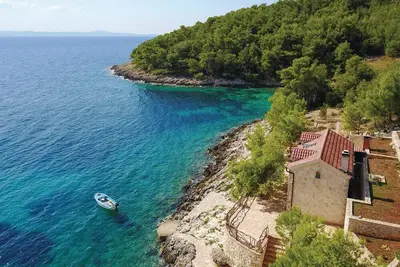 Image de Belle maison à Zastrazisce avec WiFi