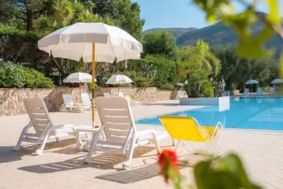 Image de Appartement de vacances entouré par la nature méditerranéenne avec grill