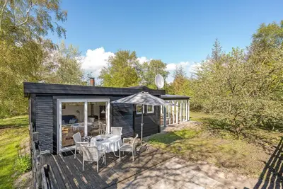 Image de Belle maison de 2 chambres à Rødby