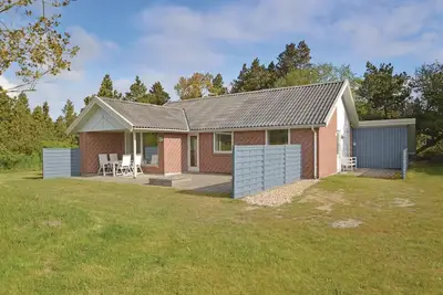 Image de Maison confortable à Blåvand avec WiFi
