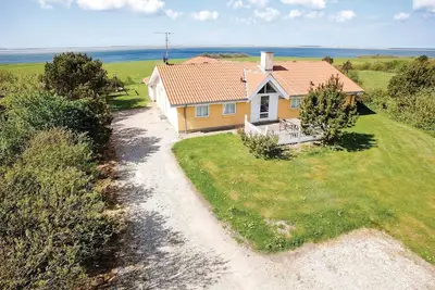 Image de Belle maison à Vestervig avec sauna