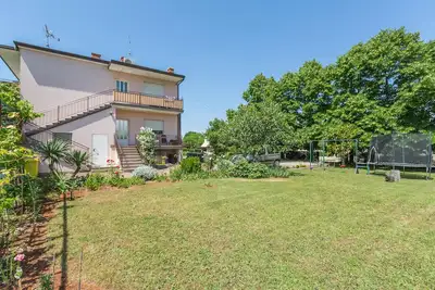 Image de Bel appartement de 2 chambres à Umag