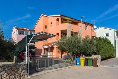 Image de Bel appartement de 2 chambres à Krk